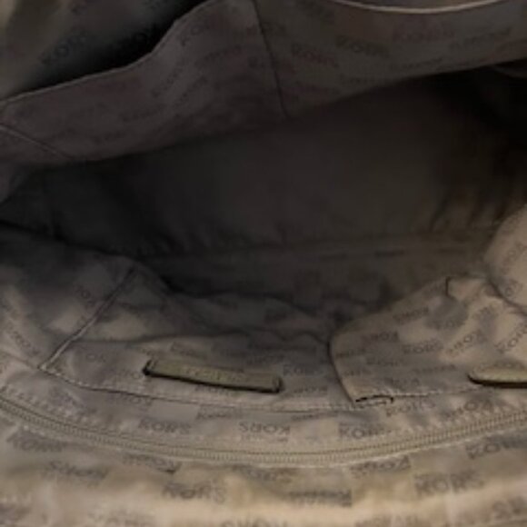 Michael Kors Stylist Bag - Picture 6 of 7